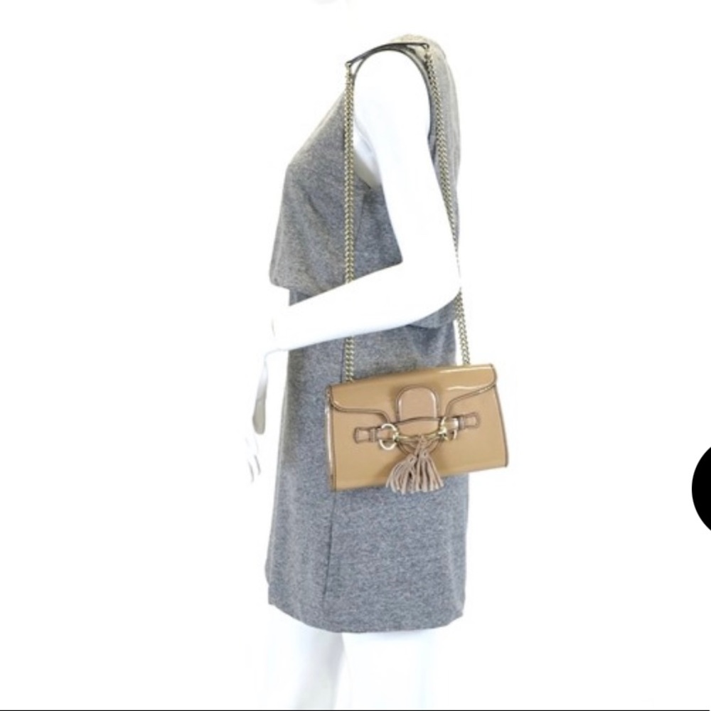 💕💗💞Gucci 💗💕💞Chain Emily Small Beige Patent Leather Bag💞💖💗
